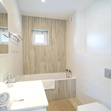 Vila Everysky - Dom Orkana 9 *